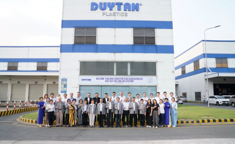 Các nhà đầu tư Thái Lan tham quan nhà máy Nhựa Duy Tân
